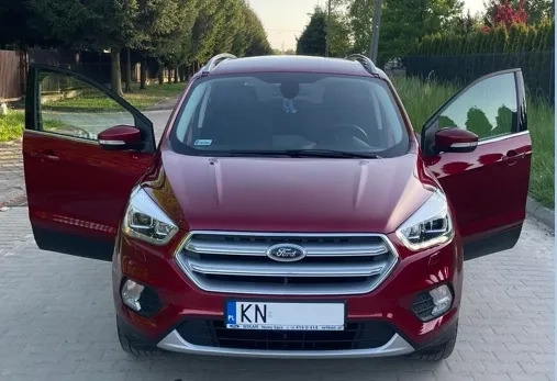 Ford Kuga cena 83700 przebieg: 33600, rok produkcji 2018 z Nowe Skalmierzyce małe 211